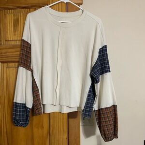 Plaid Sleeve White Sweater